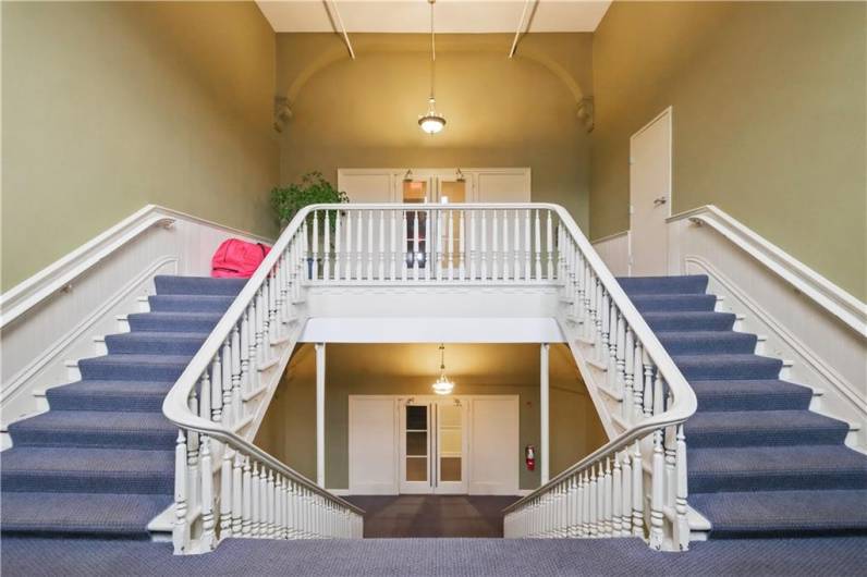 120 15th St, Pittsburgh, PA 15203, 2 Bedrooms Bedrooms, ,2 BathroomsBathrooms,Lease,For Sale,15th St,0,1706501