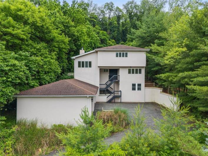 1251 Glencoe Ave, Pittsburgh, PA 15205, 3 Bedrooms Bedrooms, 10 Rooms Rooms,2.1 BathroomsBathrooms,Residential,For Sale,Glencoe Ave,0,1706538