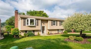 1304 Greenhill Road Ext, Pittsburgh, PA 15209, 3 Bedrooms Bedrooms, 10 Rooms Rooms,2 BathroomsBathrooms,Residential,For Sale,Greenhill Road Ext,1706586