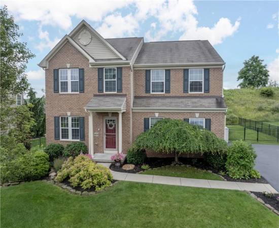 ContingentResidential Welcome to 4015 Bentwood in desirable Majestic Hills