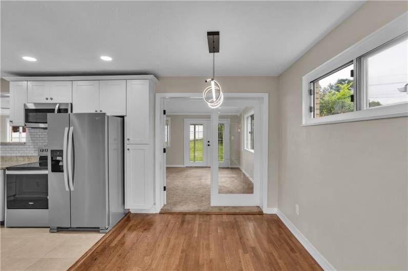 354 Ryan Dr, Pittsburgh, PA 15220, 3 Bedrooms Bedrooms, 10 Rooms Rooms,2 BathroomsBathrooms,Residential,For Sale,Ryan Dr,0,1706616