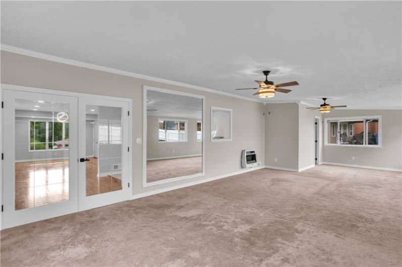 354 Ryan Dr, Pittsburgh, PA 15220, 3 Bedrooms Bedrooms, 10 Rooms Rooms,2 BathroomsBathrooms,Residential,For Sale,Ryan Dr,0,1706616
