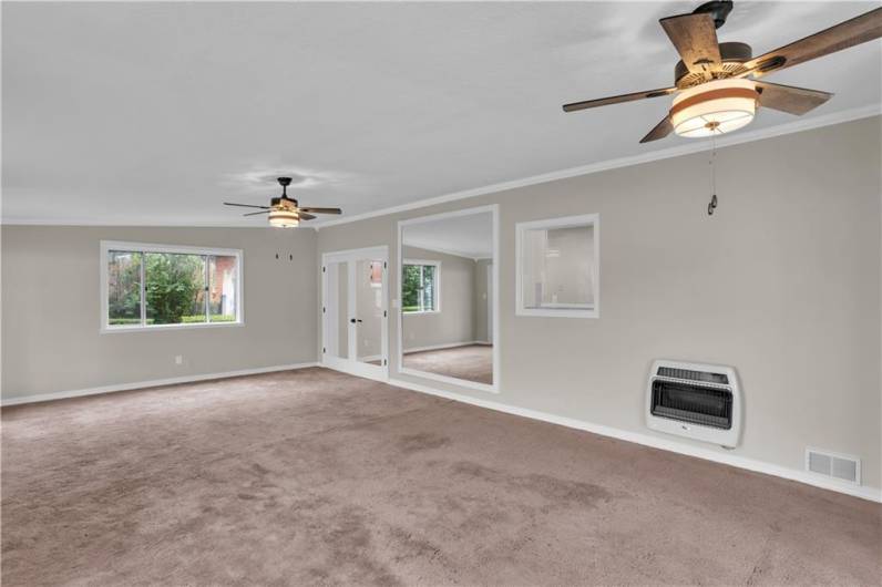 354 Ryan Dr, Pittsburgh, PA 15220, 3 Bedrooms Bedrooms, 10 Rooms Rooms,2 BathroomsBathrooms,Residential,For Sale,Ryan Dr,0,1706616