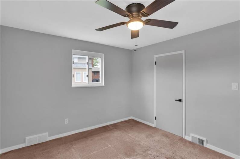 354 Ryan Dr, Pittsburgh, PA 15220, 3 Bedrooms Bedrooms, 10 Rooms Rooms,2 BathroomsBathrooms,Residential,For Sale,Ryan Dr,0,1706616