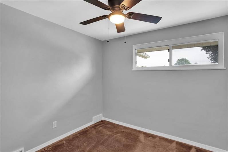 354 Ryan Dr, Pittsburgh, PA 15220, 3 Bedrooms Bedrooms, 10 Rooms Rooms,2 BathroomsBathrooms,Residential,For Sale,Ryan Dr,0,1706616