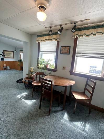 566 4th St, Butler, PA 16001, 5 Bedrooms Bedrooms, 11 Rooms Rooms,2 BathroomsBathrooms,Residential,For Sale,4th St,1706626