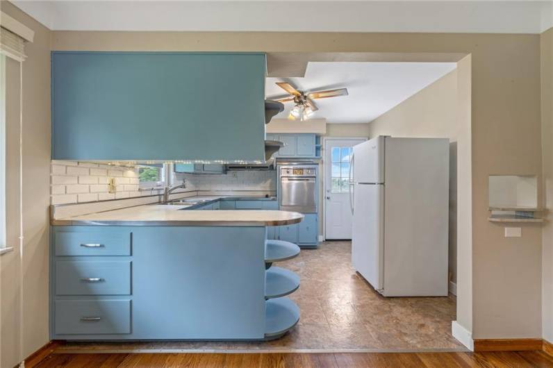 640 Susan Dr, Irwin, PA 15642, 3 Bedrooms Bedrooms, 6 Rooms Rooms,1 BathroomBathrooms,Residential,For Sale,Susan Dr,1706628