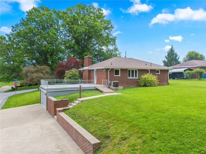 640 Susan Dr, Irwin, PA 15642, 3 Bedrooms Bedrooms, 6 Rooms Rooms,1 BathroomBathrooms,Residential,For Sale,Susan Dr,1706628
