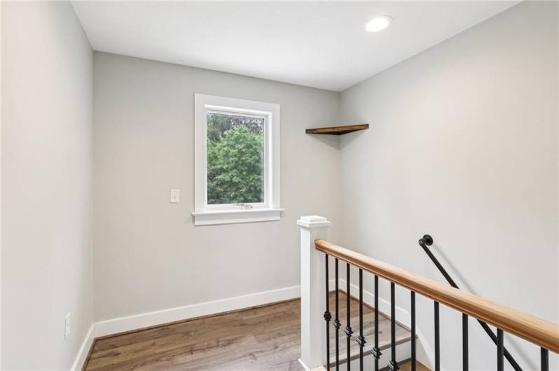 3442 Mercer Rd, New Castle, PA 16105, 3 Bedrooms Bedrooms, 10 Rooms Rooms,2 BathroomsBathrooms,Residential,For Sale,Mercer Rd,1706633