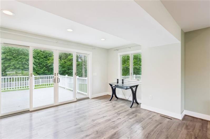 3442 Mercer Rd, New Castle, PA 16105, 3 Bedrooms Bedrooms, 10 Rooms Rooms,2 BathroomsBathrooms,Residential,For Sale,Mercer Rd,1706633