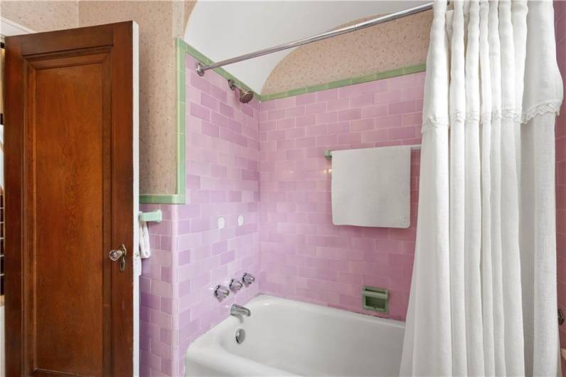 1223 Ingham Street, Pittsburgh, PA 15212, 6 Bedrooms Bedrooms, ,1.1 BathroomsBathrooms,Residential,For Sale,Ingham Street,1706639