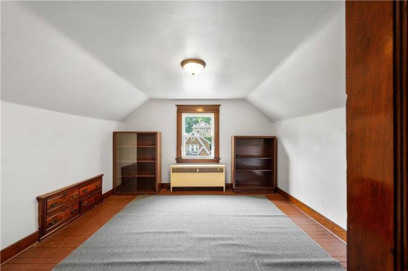 1223 Ingham Street, Pittsburgh, PA 15212, 6 Bedrooms Bedrooms, ,1.1 BathroomsBathrooms,Residential,For Sale,Ingham Street,1706639