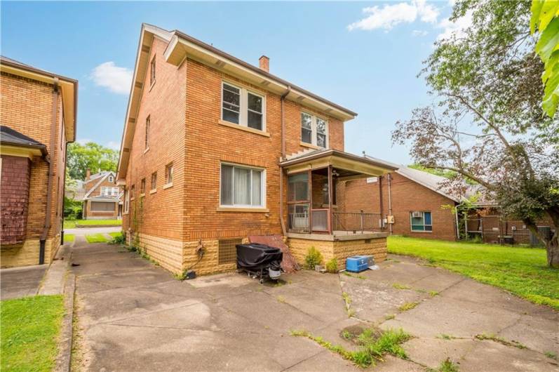 1223 Ingham Street, Pittsburgh, PA 15212, 6 Bedrooms Bedrooms, ,1.1 BathroomsBathrooms,Residential,For Sale,Ingham Street,1706639