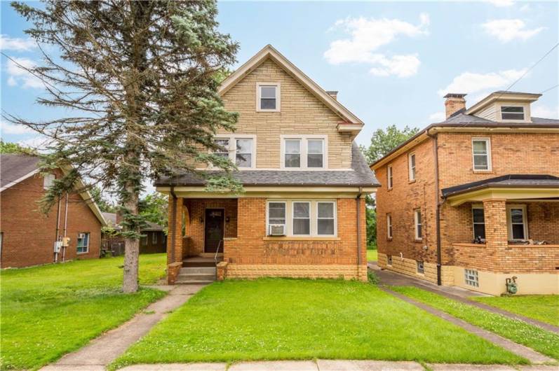 1223 Ingham Street, Pittsburgh, PA 15212, 6 Bedrooms Bedrooms, ,1.1 BathroomsBathrooms,Residential,For Sale,Ingham Street,1706639