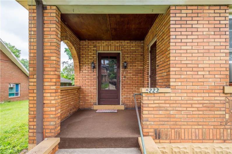 1223 Ingham Street, Pittsburgh, PA 15212, 6 Bedrooms Bedrooms, ,1.1 BathroomsBathrooms,Residential,For Sale,Ingham Street,1706639