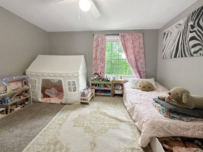 217 Shady Ave, Houston, PA 15342, 3 Bedrooms Bedrooms, 6 Rooms Rooms,1 BathroomBathrooms,Residential,For Sale,Shady Ave,0,1706641