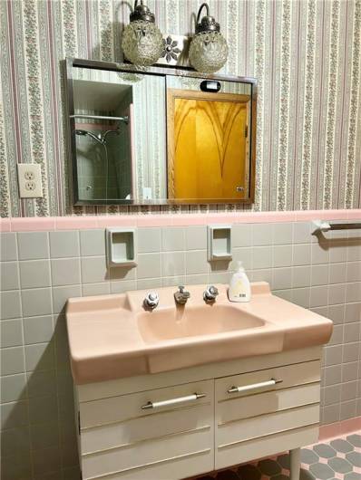 622 Fuhrman Lane, Freeport, PA 16229, 3 Bedrooms Bedrooms, ,2 BathroomsBathrooms,Residential,For Sale,Fuhrman Lane,1706665
