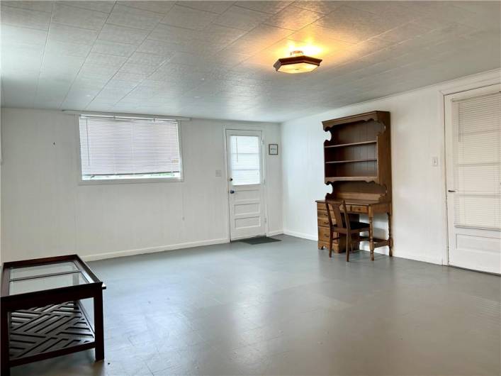 622 Fuhrman Lane, Freeport, PA 16229, 3 Bedrooms Bedrooms, ,2 BathroomsBathrooms,Residential,For Sale,Fuhrman Lane,1706665