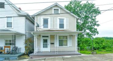 224 Mellon Avenue, Donora, PA 15033, 2 Bedrooms Bedrooms, 6 Rooms Rooms,1 BathroomBathrooms,Residential,For Sale,Mellon Avenue,1706680