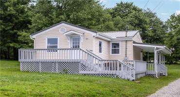 466 Braden School Rd, Beaver Falls, PA 15010, 3 Bedrooms Bedrooms, 7 Rooms Rooms,1.1 BathroomsBathrooms,Residential,For Sale,Braden School Rd,0,1706711
