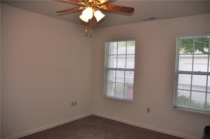 1101 Lenox Dr, Bethel Park, PA 15102, 2 Bedrooms Bedrooms, 5 Rooms Rooms,2 BathroomsBathrooms,Residential,For Sale,Lenox Dr,1706714