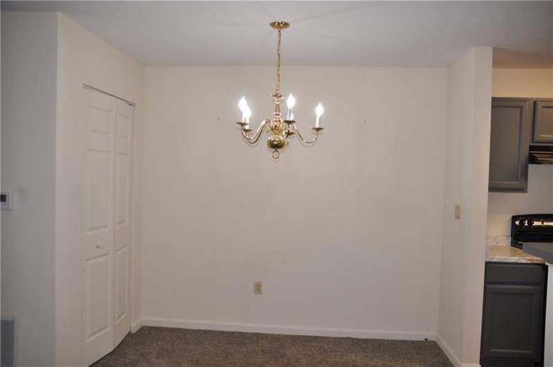 1101 Lenox Dr, Bethel Park, PA 15102, 2 Bedrooms Bedrooms, 5 Rooms Rooms,2 BathroomsBathrooms,Residential,For Sale,Lenox Dr,1706714