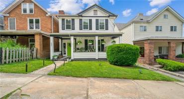 221 10th Ave, Homestead, PA 15120, 3 Bedrooms Bedrooms, ,1.1 BathroomsBathrooms,Residential,For Sale,10th Ave,1706734