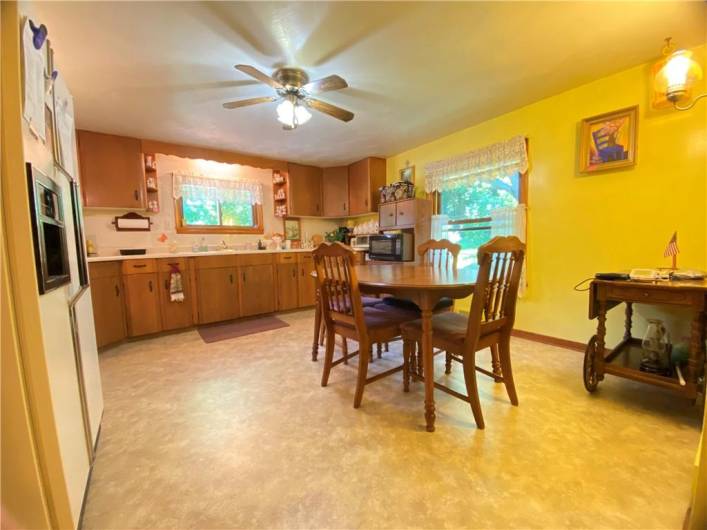 371 Leech Road, Greenville, PA 16125, 3 Bedrooms Bedrooms, 9 Rooms Rooms,2 BathroomsBathrooms,Residential,For Sale,Leech Road,1706766