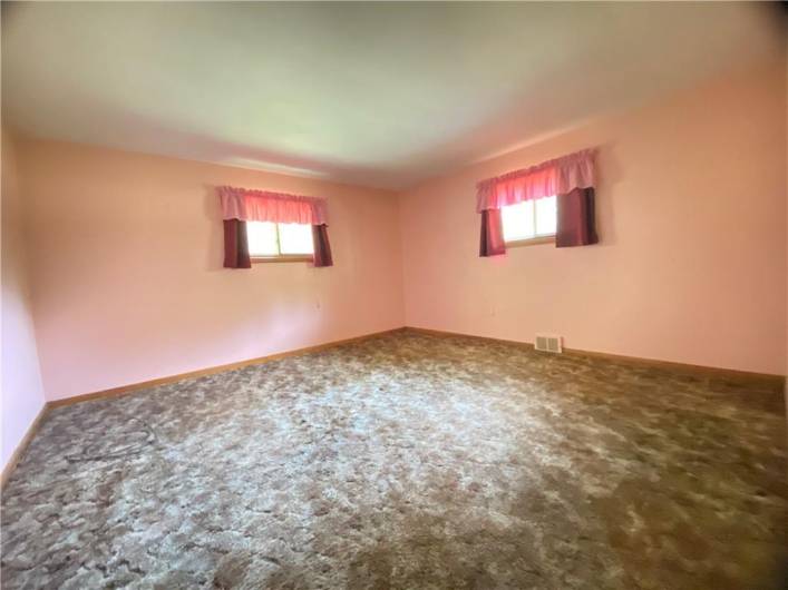 HARDWOOD UNDER CARPET