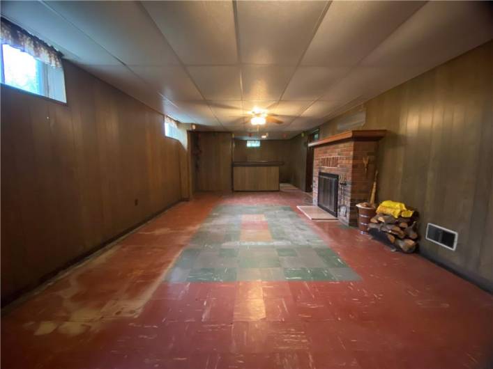 371 Leech Road, Greenville, PA 16125, 3 Bedrooms Bedrooms, 9 Rooms Rooms,2 BathroomsBathrooms,Residential,For Sale,Leech Road,1706766