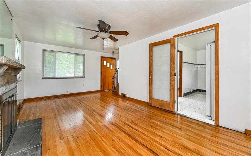 9916 Neuhart Boulevard, 15090, PA 15090, 3 Bedrooms Bedrooms, 7 Rooms Rooms,2 BathroomsBathrooms,Residential,For Sale,Neuhart Boulevard,1706783