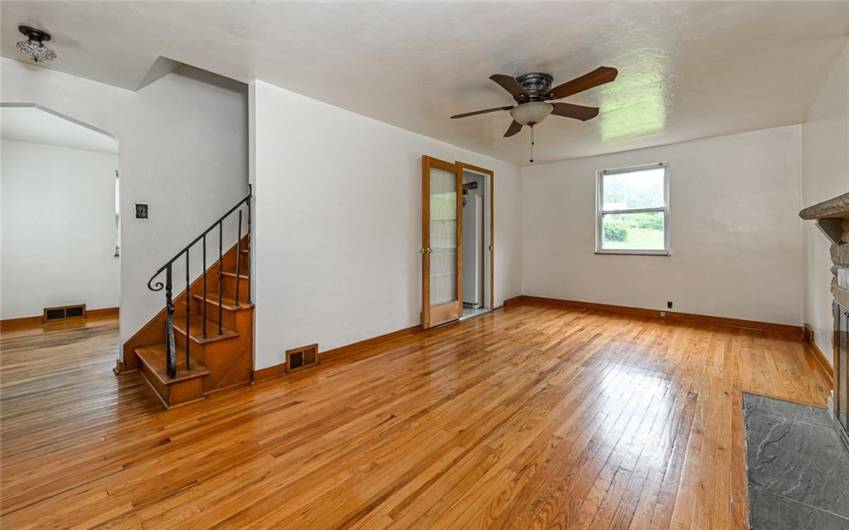 9916 Neuhart Boulevard, 15090, PA 15090, 3 Bedrooms Bedrooms, 7 Rooms Rooms,2 BathroomsBathrooms,Residential,For Sale,Neuhart Boulevard,1706783