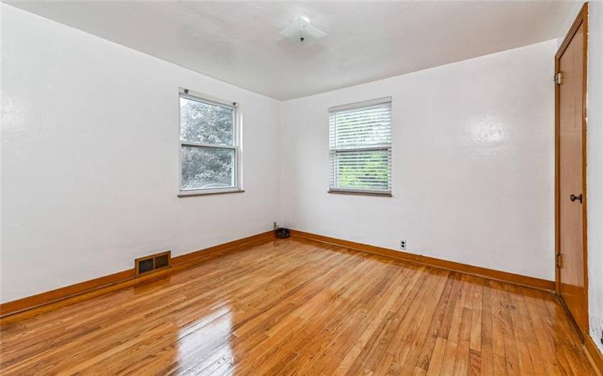 9916 Neuhart Boulevard, 15090, PA 15090, 3 Bedrooms Bedrooms, 7 Rooms Rooms,2 BathroomsBathrooms,Residential,For Sale,Neuhart Boulevard,1706783