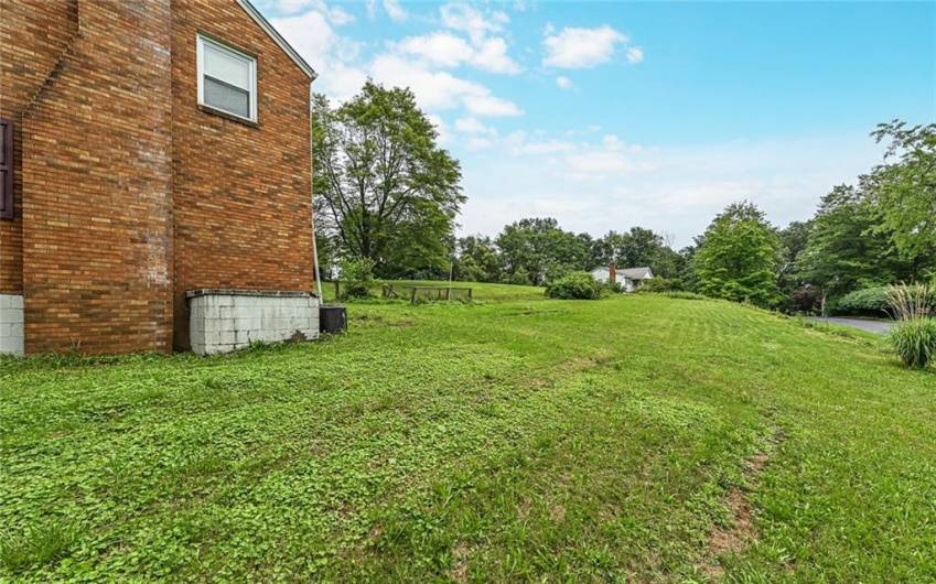 9916 Neuhart Boulevard, 15090, PA 15090, 3 Bedrooms Bedrooms, 7 Rooms Rooms,2 BathroomsBathrooms,Residential,For Sale,Neuhart Boulevard,1706783