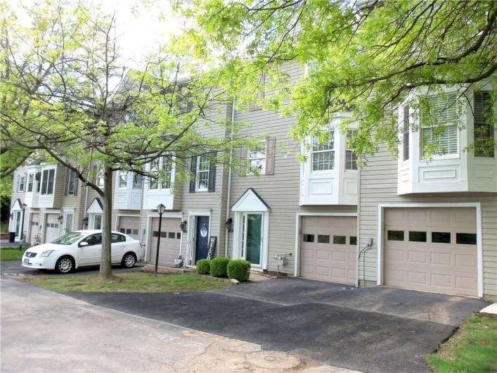 457 Cherryhill Drive, Bridgeville, PA 15017, 3 Bedrooms Bedrooms, 7 Rooms Rooms,1.1 BathroomsBathrooms,Residential,For Sale,Cherryhill Drive,0,1701239