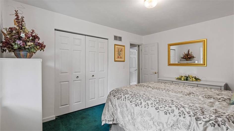 304 May Ln, Evans City, PA 16033, 3 Bedrooms Bedrooms, ,2.1 BathroomsBathrooms,Residential,For Sale,May Ln,1706580