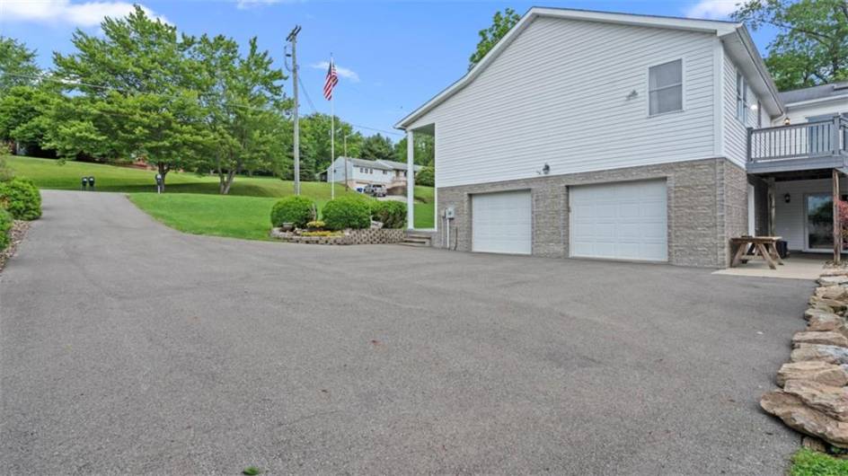 304 May Ln, Evans City, PA 16033, 3 Bedrooms Bedrooms, ,2.1 BathroomsBathrooms,Residential,For Sale,May Ln,1706580