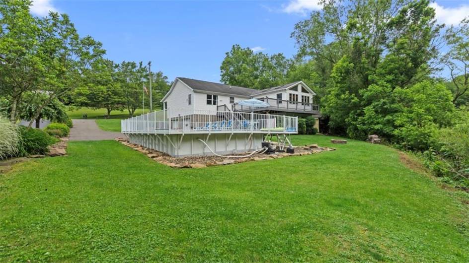 304 May Ln, Evans City, PA 16033, 3 Bedrooms Bedrooms, ,2.1 BathroomsBathrooms,Residential,For Sale,May Ln,1706580