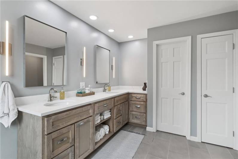 108 Ascot Ct, Harmony, PA 16037, 5 Bedrooms Bedrooms, 12 Rooms Rooms,3.1 BathroomsBathrooms,Residential,For Sale,Ascot Ct,1706726