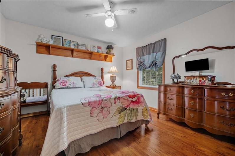321 Dairy Farm Road, New Kensington, PA 15068, 3 Bedrooms Bedrooms, ,3 BathroomsBathrooms,Residential,For Sale,Dairy Farm Road,1706800
