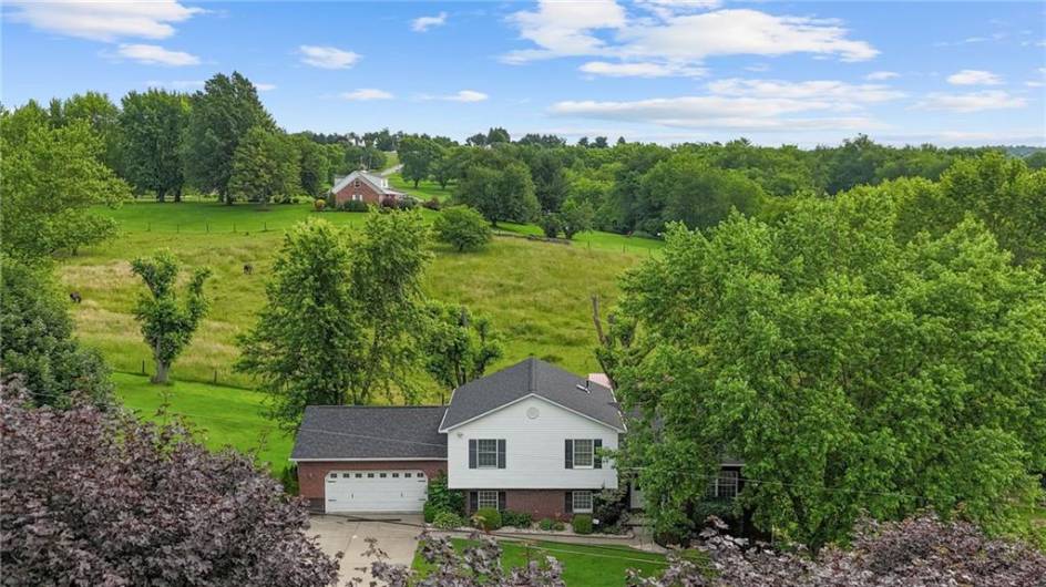 321 Dairy Farm Road, New Kensington, PA 15068, 3 Bedrooms Bedrooms, ,3 BathroomsBathrooms,Residential,For Sale,Dairy Farm Road,1706800