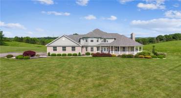 77 Carey School Rd, Ligonier, PA 15658, 3 Bedrooms Bedrooms, 11 Rooms Rooms,3.1 BathroomsBathrooms,Residential,For Sale,Carey School Rd,0,1706820