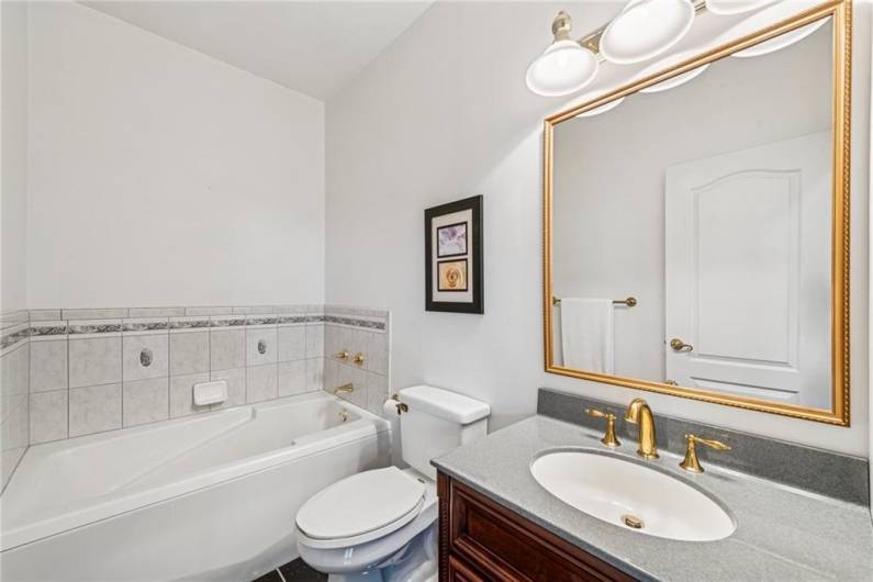 77 Carey School Rd, Ligonier, PA 15658, 3 Bedrooms Bedrooms, 11 Rooms Rooms,3.1 BathroomsBathrooms,Residential,For Sale,Carey School Rd,0,1706820