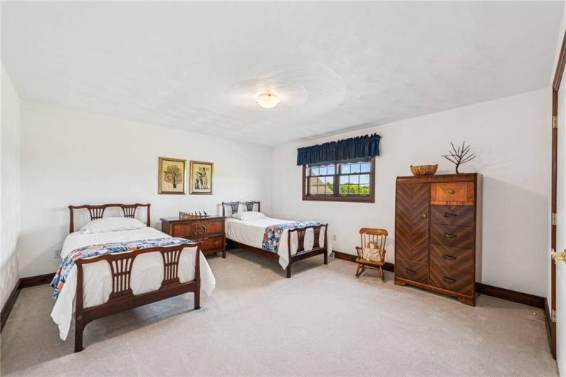 77 Carey School Rd, Ligonier, PA 15658, 3 Bedrooms Bedrooms, 11 Rooms Rooms,3.1 BathroomsBathrooms,Residential,For Sale,Carey School Rd,0,1706820