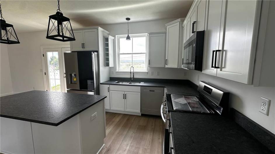 491 Shannon Drive, Mount Pleasant, PA 15666, 4 Bedrooms Bedrooms, 11 Rooms Rooms,2 BathroomsBathrooms,Residential,For Sale,Shannon Drive,1685701