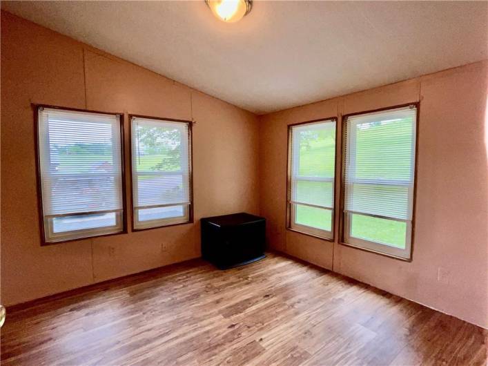 535 Swihart Rd, Mc Donald, PA 15057, 3 Bedrooms Bedrooms, ,2 BathroomsBathrooms,Lease,For Sale,Swihart Rd,1703124