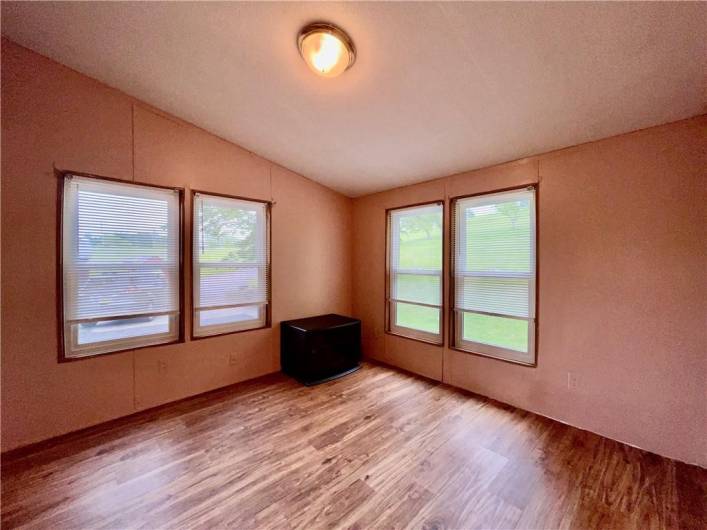535 Swihart Rd, Mc Donald, PA 15057, 3 Bedrooms Bedrooms, ,2 BathroomsBathrooms,Lease,For Sale,Swihart Rd,1703124