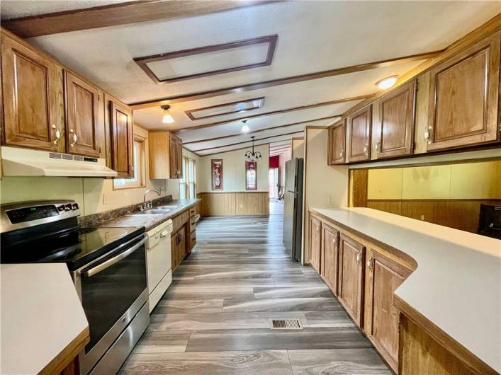 535 Swihart Rd, Mc Donald, PA 15057, 3 Bedrooms Bedrooms, ,2 BathroomsBathrooms,Lease,For Sale,Swihart Rd,1703124
