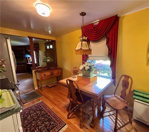 11 Worthington Ave, New Castle, PA 16105, 2 Bedrooms Bedrooms, 7 Rooms Rooms,2 BathroomsBathrooms,Residential,For Sale,Worthington Ave,1703934