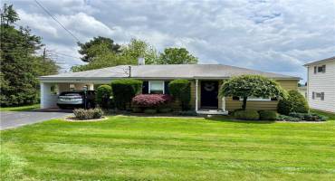 11 Worthington Ave, New Castle, PA 16105, 2 Bedrooms Bedrooms, 7 Rooms Rooms,2 BathroomsBathrooms,Residential,For Sale,Worthington Ave,1703934